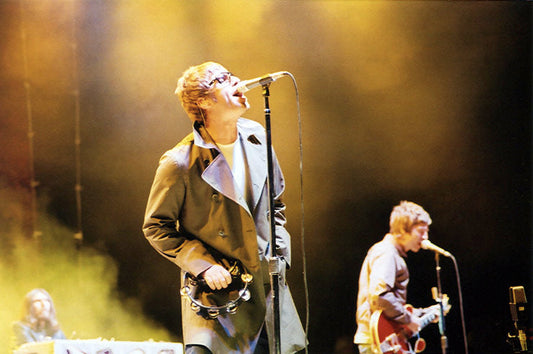 By Will Fresch - originally posted to Flickr as oasis.gallagher.bros.001, CC BY-SA 2.0, https://commons.wikimedia.org/w/index.php?curid=373476