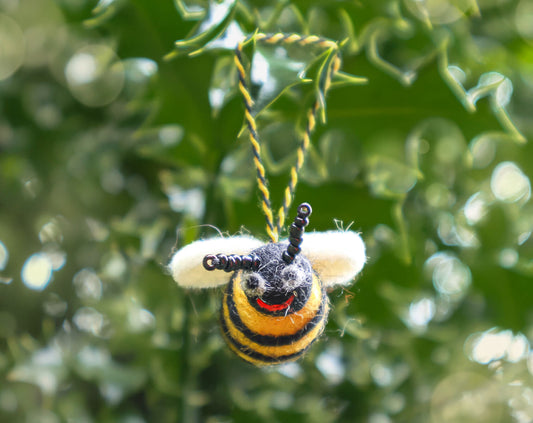 Small Bee Decoration