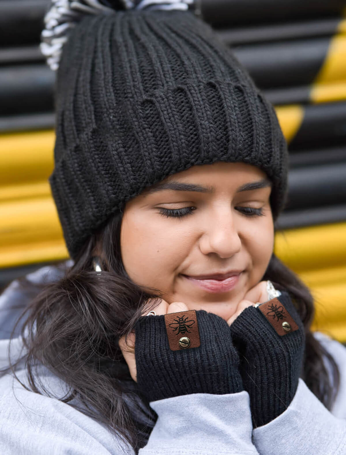 Fingerless Black Gloves